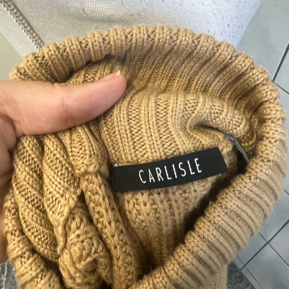 Carlisle Sweater Dress - Picture 4 of 10